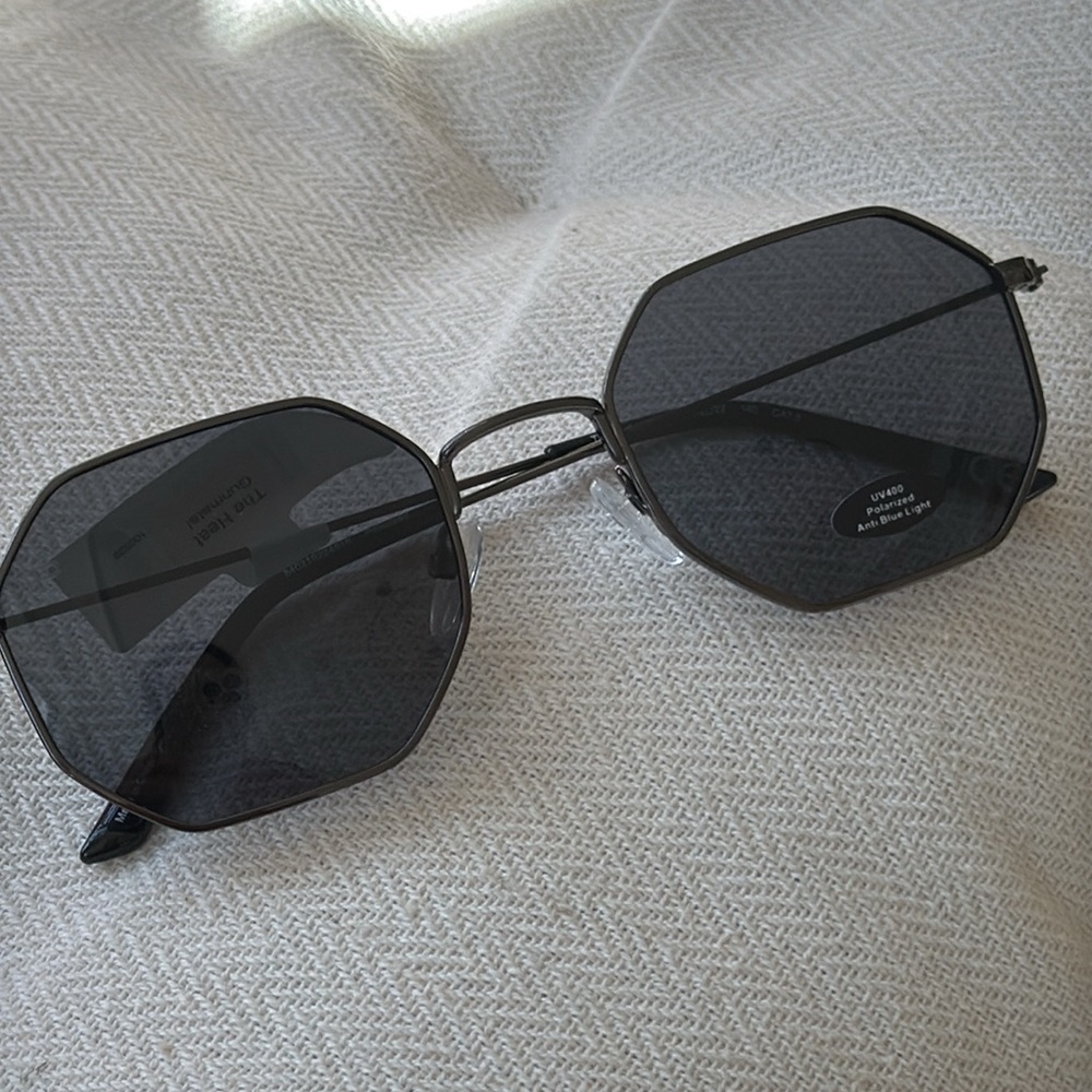 Prive revaux brand new sunglasses
